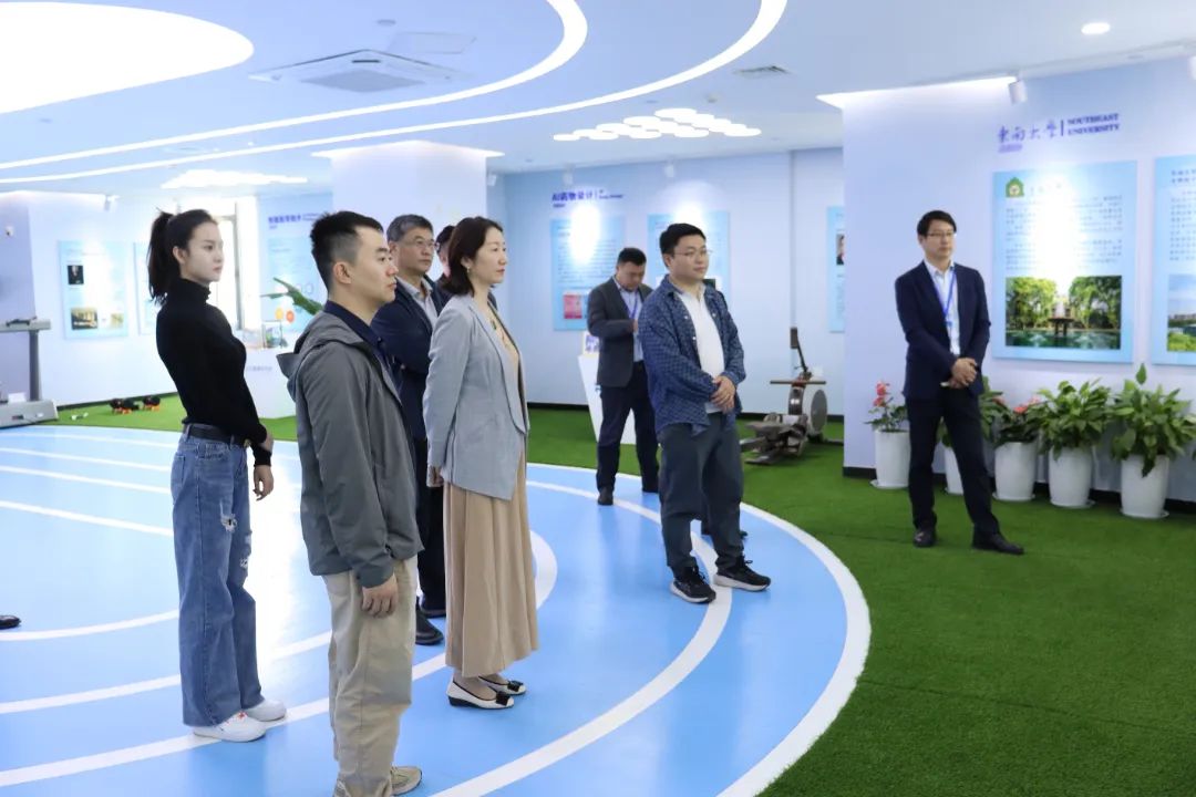 联想创投、悦动圈一行嘉宾来研究院考察交流