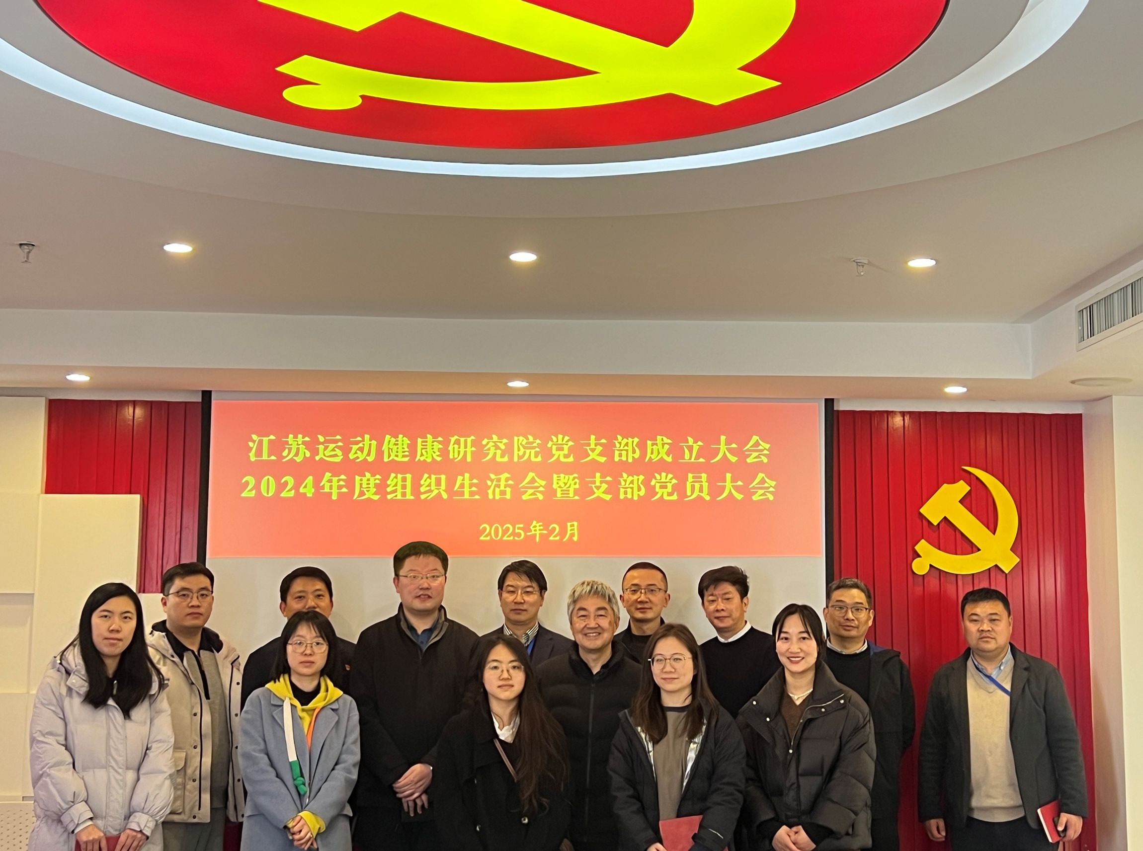 417c1fc1d1800d19d570dc2c2f918b4.jpg